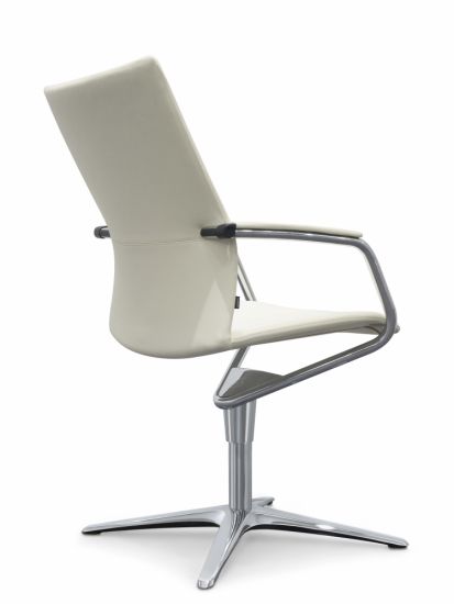 Кресло посетителя Сиелло | 
Ciello белая 4807